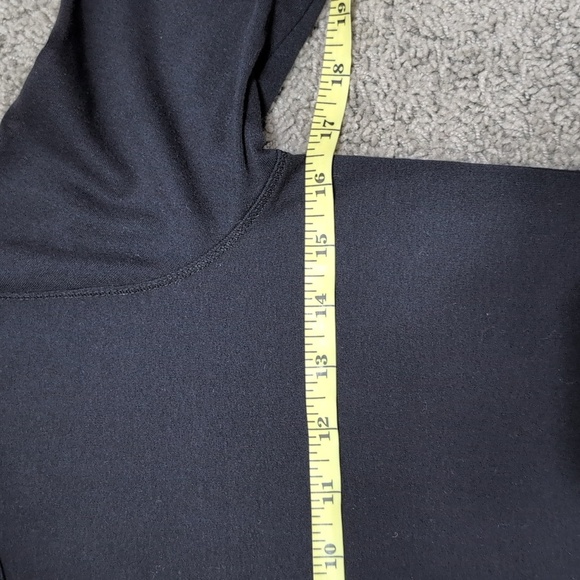 ROYAL ROBBINS Black Kick Back To Front Dress Size Small Reversible - Picture 6 of 7